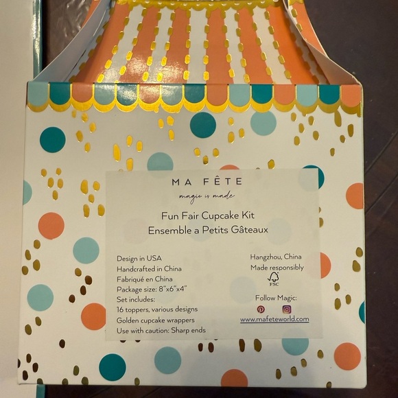 NWT, MA FÊTE, Fun Fair Cupcake Kit, pack of 16 - Picture 3 of 4